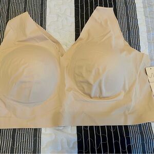 True Kind 3XL Everyday Comfort V-Neck Bra NWT Wireless Soft Stretch